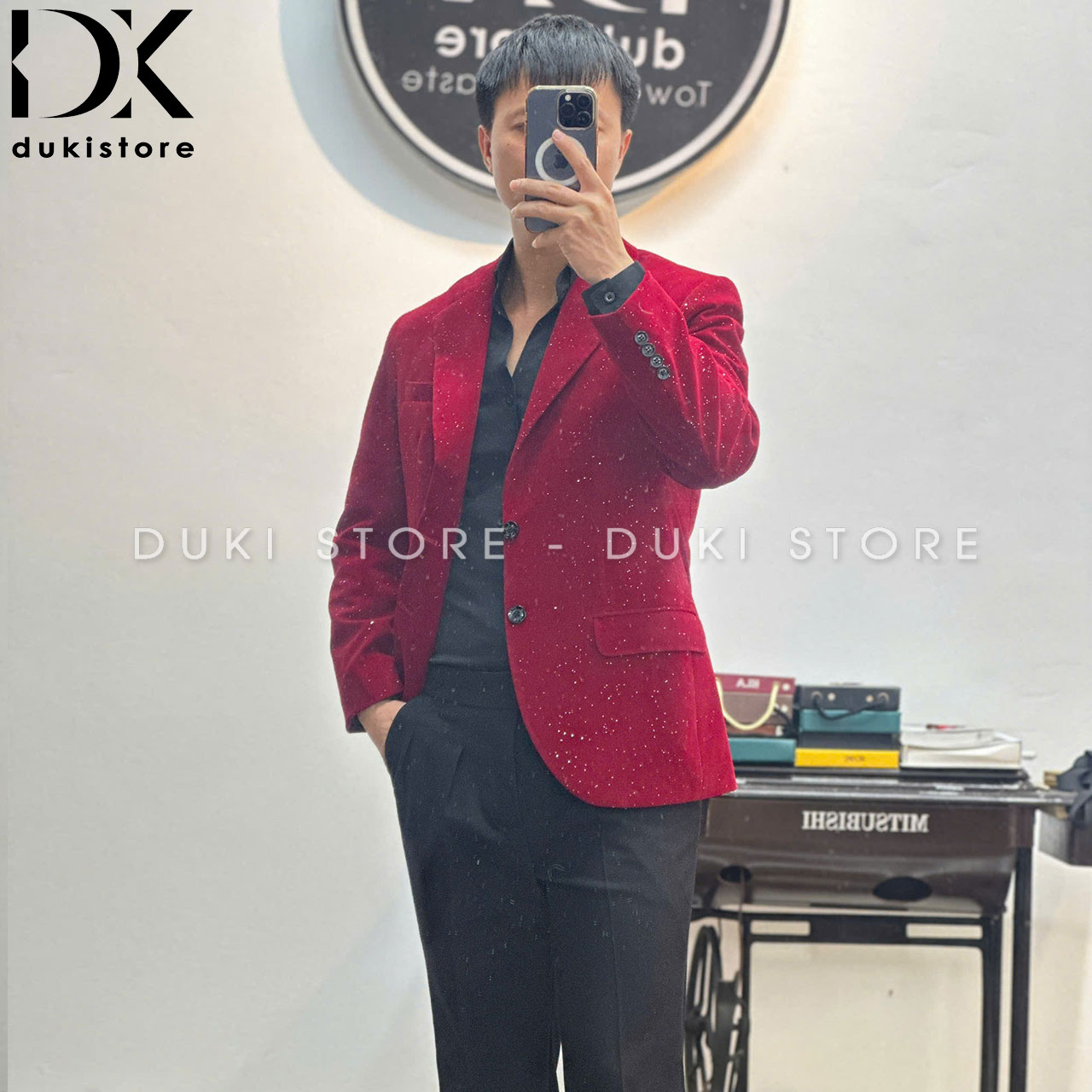 ao-vest-ao-blazer-nam-mau-do-nhung-kim-tuyen-dep-ADK0038-8.jpg